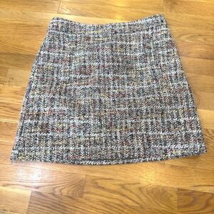 LOFT Multi Color‎ Tweed A-Line Mini Skirt Size 6 Black White Rust Plaid Side Zip
